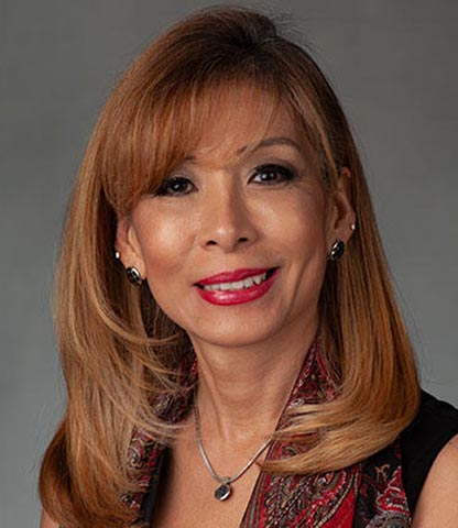 Photo of Library Advisory Board Member Leslie Mujica